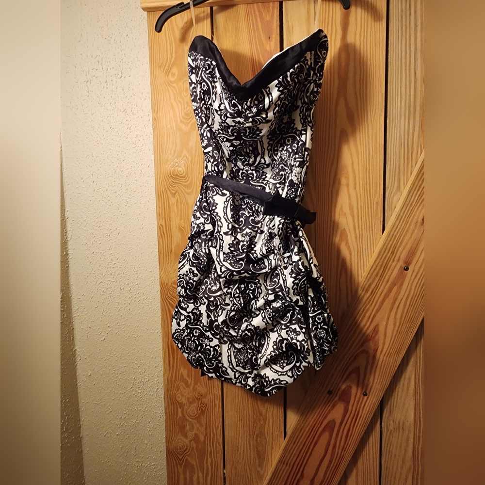 Semi formal dress